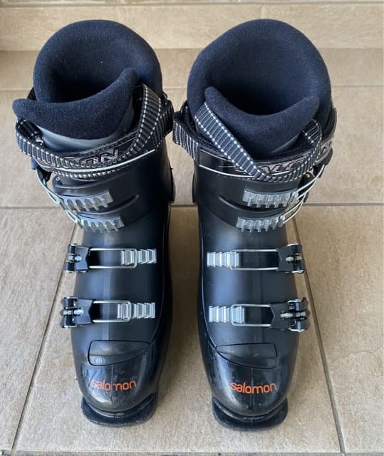Aanmoediging Schuldenaar Gepland Childrens/Junior Ski Boots, Size 24.0. Salomon X3-60, Micro Black
