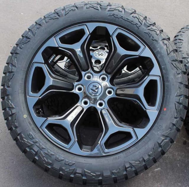 22 INCH GENUINE DODGE RAM 1500 ALLOY WHEELS & ALL TRAIN TYRES Wheels