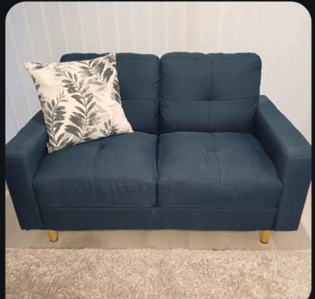 2 seater sofa Sofas in Currumbin Waters QLD Gumtree Australia