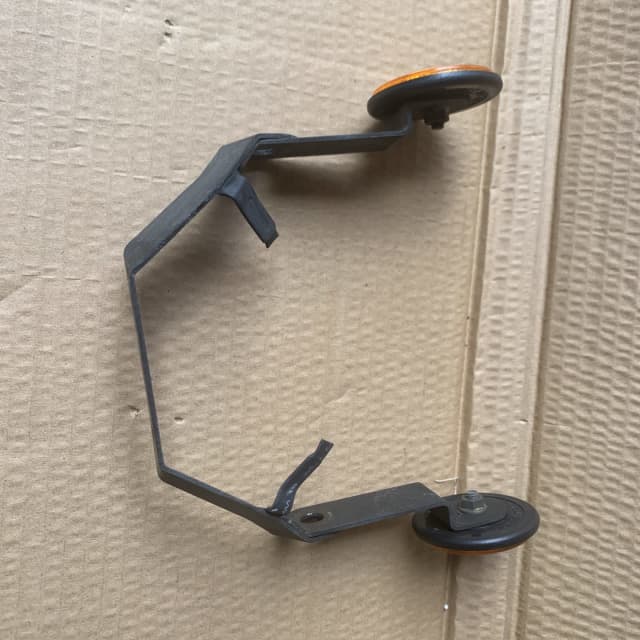 Cbf250 Honda 2007 rear reflector bracket Motorcycle & Scooter Parts