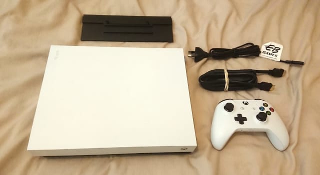 Xbox One S 1TB Console (Refurbished by EB Games) (preowned) - Xbox