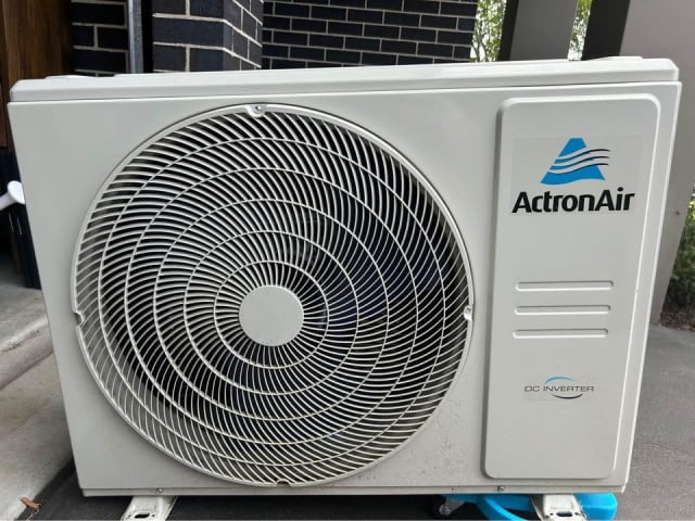 ActronAir Serene 2 WRE-072CS/WRC-072CS 7.2kW Inverter Split System Air ...