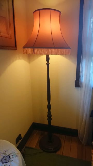 gumtree standard lamp