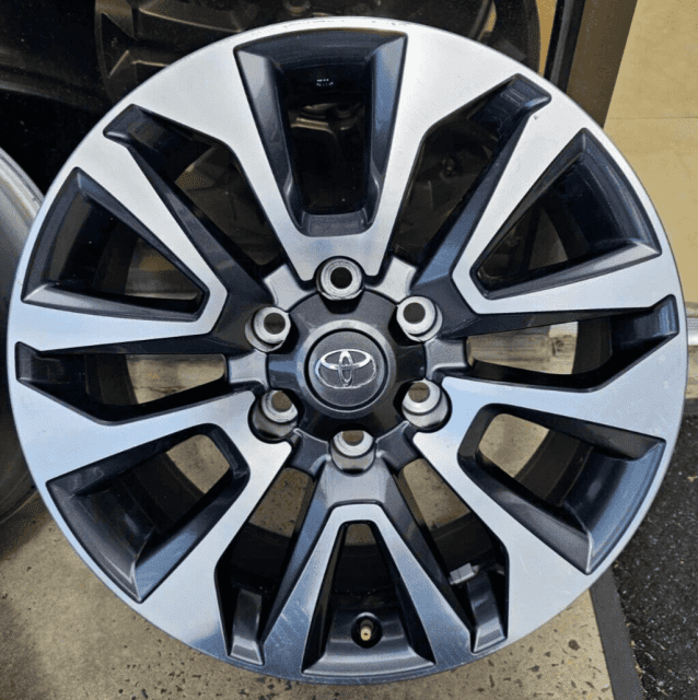5x 19 Genuine 2021 VX Prado Kakadu Wheels Suit Prado, Fortuner- 19x7.5