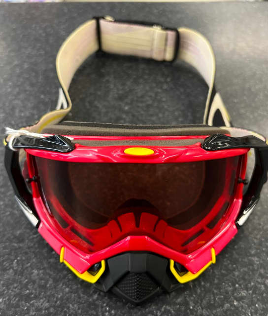 OAKLEY RIDING GOGGLES - 354159 | Other Men's Clothing | Gumtree Australia  Caboolture Area - Caboolture | 1310084655