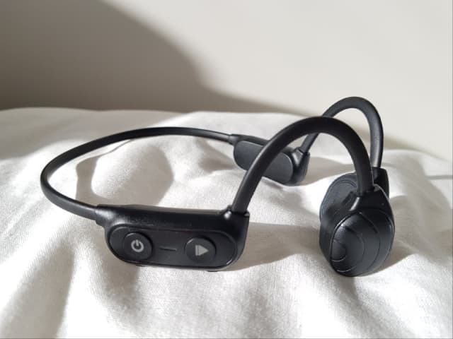 OPENEAR Solo Pro Bone Conduction Open-Ear Bluetooth Headphones ...