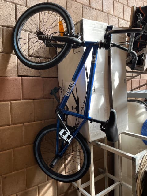 Nitro 720 store bmx bike