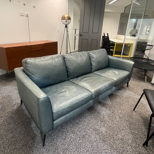 Our Price 900 RRP 3000! Seating, office reception sofa lounge Sofas