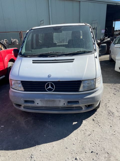 WRECKING 2001 MERCEDES BENZ VITO 638 113 2L PETROL M111 MANUAL FWD ...