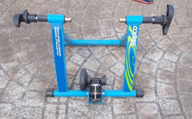 Repco best sale bike trainer