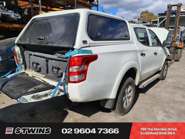 WRECKING 2017 MITSUBISHI TRITON 2.4L DIESEL AUTOMATIC (STOCK ST4597 ...