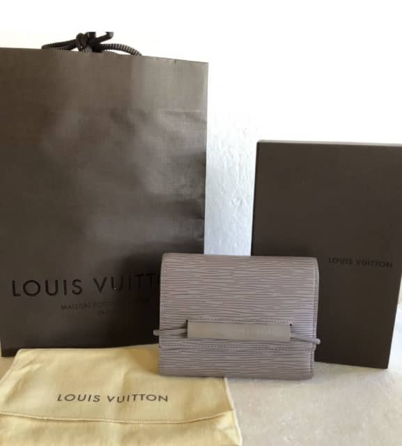 Authentic LOUIS VUITTON Portefeuille Elastic Tri Fold Wallet /Purple