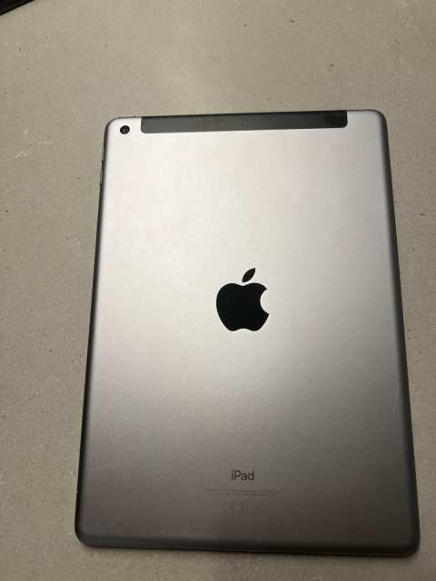 iPad 6th Gen 32g | iPads | Gumtree Australia Brisbane South East ...