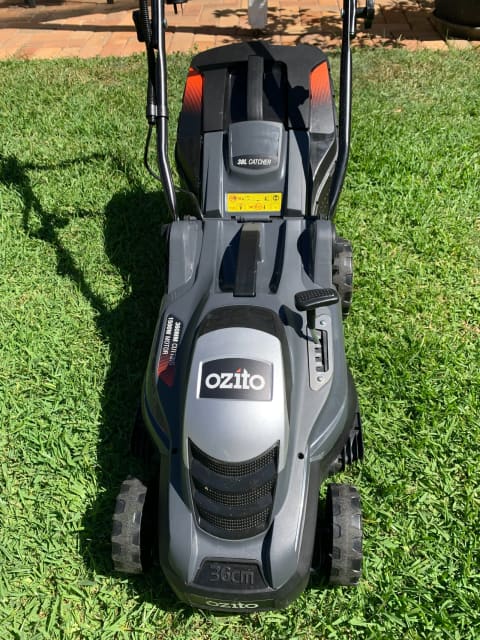 Ozito 1500w deals 360mm lawn mower