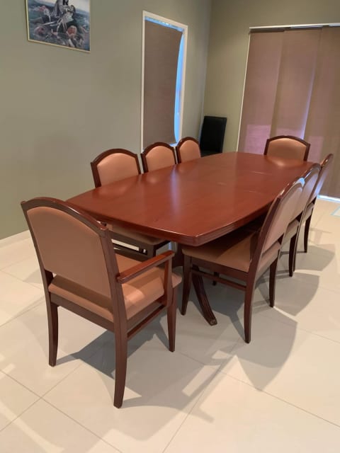 used solid wood dining table and chairs