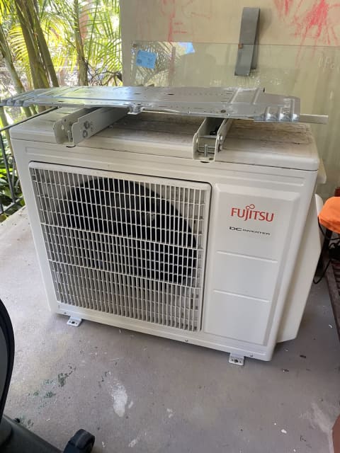 fujitsu c6 0kw h7 2kw reverse cycle split system