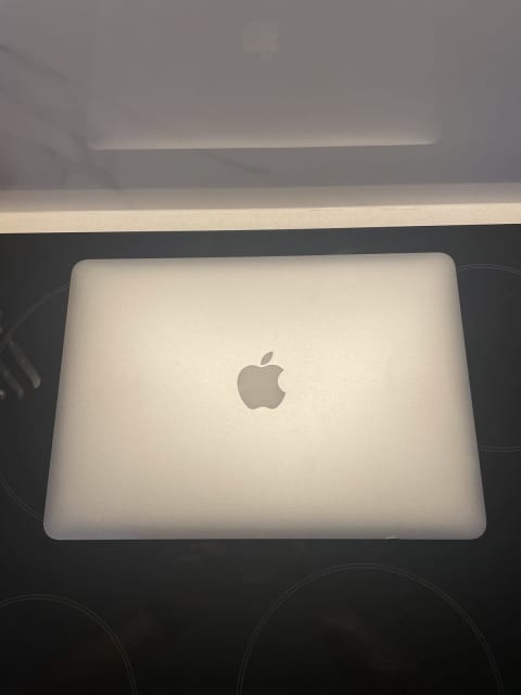 MacBook Air 7,2 13” 128gb (2017) | Laptops | Gumtree Australia