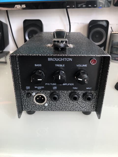 Broughton Audio P15 bass preamp based on the Ampeg B15