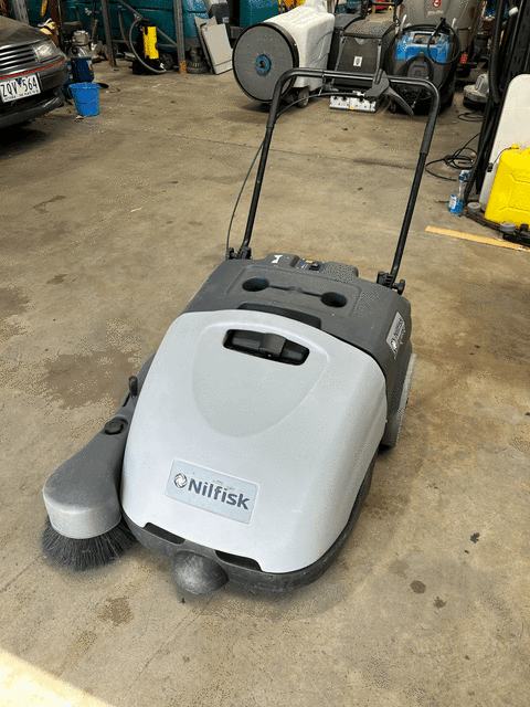 Nilfisk sw750 sweeper - Miscellaneous Goods in Glenroy VIC | Gumtree ...