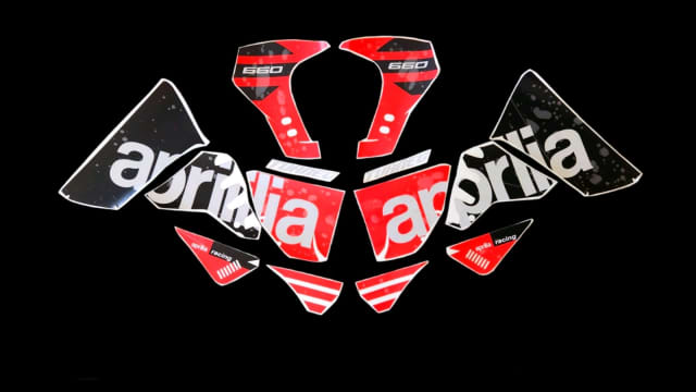 APRILIA TUAREG 660 BLACK VERSION 2022 FAIRING GRAPHIC DECALS KIT ...