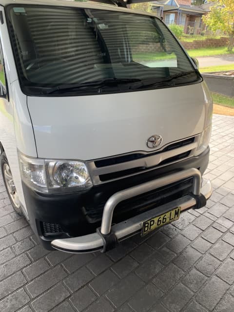 2011Toyota Hiace Lwb 5 Sp Manual 4d Van | Cars, Vans & Utes | Gumtree ...