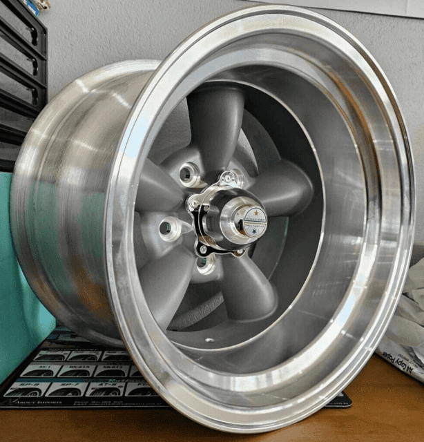 15 AR VN105D Wheels Suit Holden HQWB 1 Tonner Tray Ute 15x7/10