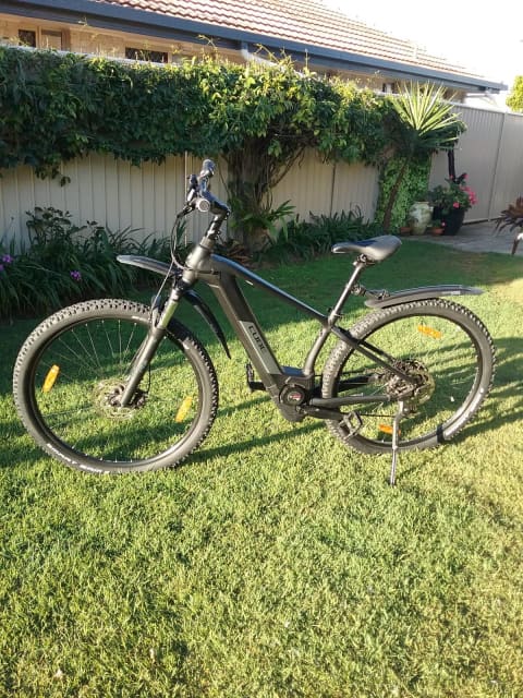 2 cube mountain bike