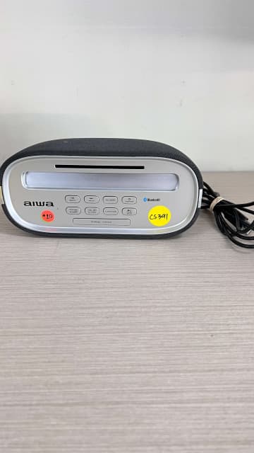 AIWA AQ-17-BTFM ALARM CLOCK RADIO | Radios & Receivers | Gumtree Australia  Salisbury Area - Salisbury Plain | 1310563171