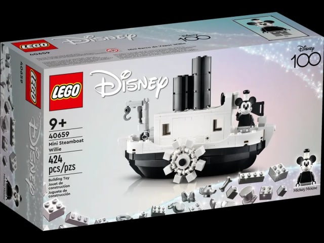 LEGO Disney 100 Mini Steamboat Willie (40659) and Houses of the