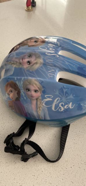 elsa helmet target