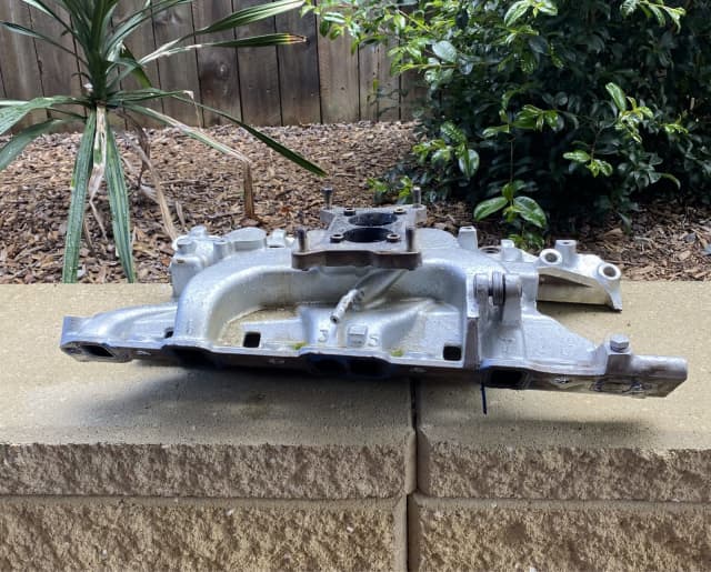 Rover V8 manifold Holy conversion Engine, Engine Parts & Transmission