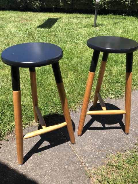 gumtree kitchen stools