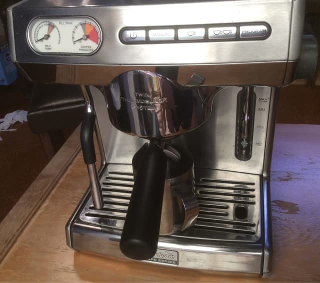 Sunbeam Cafe Series EM7000 Coffee machine and Breville BCG820 Grinder