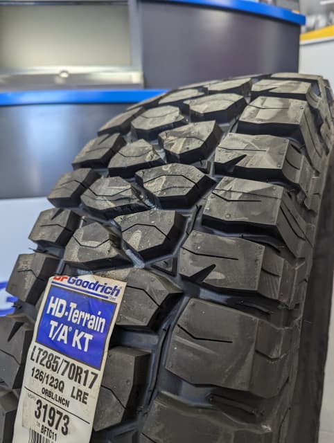 BF Goodrich 285 70 R17 HD-Terrain Tyre Land Cruiser 100 Ranger Patrol ...