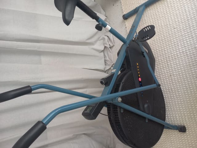 Style master hotsell exercise bike