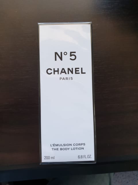 Chanel venise body lotion unboxing Chanel N5 shower gel body wash new   old bottle Chanel 5號沖涼液新舊版  YouTube