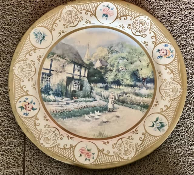 Vintage Willow Metal Plate Ware “Cottage” Made in Australia