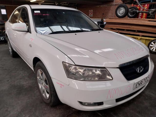 WRECKING 2007 HYUNDAI SONATA 3.3L V6 PETROL AUTO (NMW08314) WHITE ...