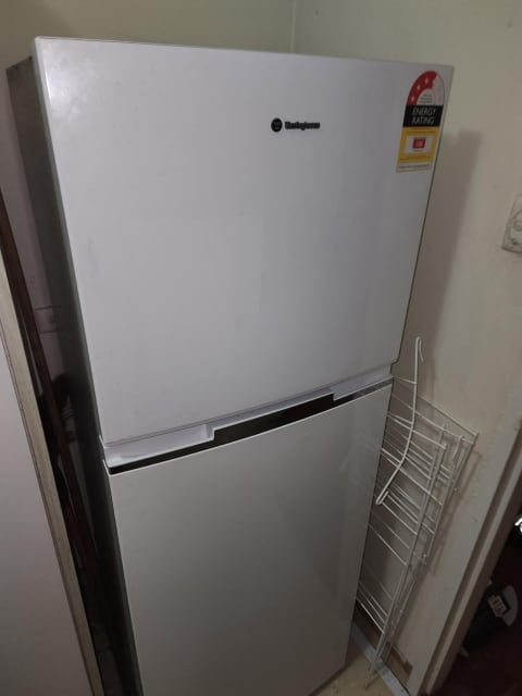 westinghouse fridge wtb3400wg