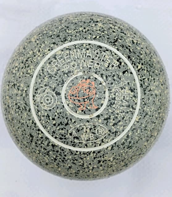 Greenmaster Power lawn bowls. Size 3 heavy. With bag. Excellent cond