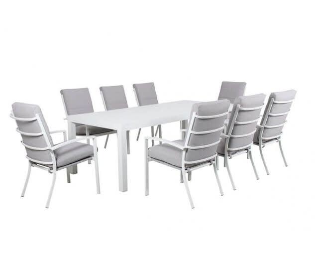 9 Piece Highback Outdoor Dining setting Brand New Outdoor Dining