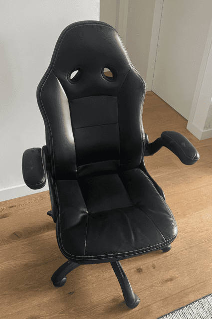 Officeworks discount bathurst chair