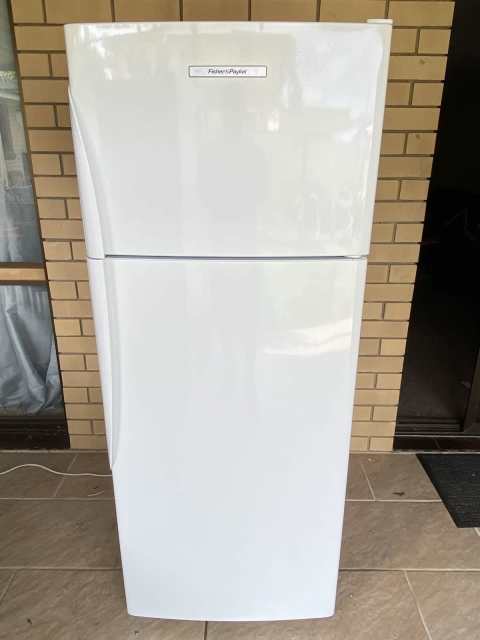 Fisher and Paykel 380L Fridge Freezer - Fridges & Freezers in Carina ...