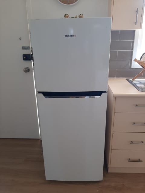 hisense 207l fridge