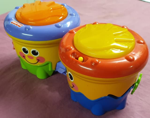 Fisher Price Go Baby Go! Crawl Along Drum Roll Bongos 2In1 Toy Light
