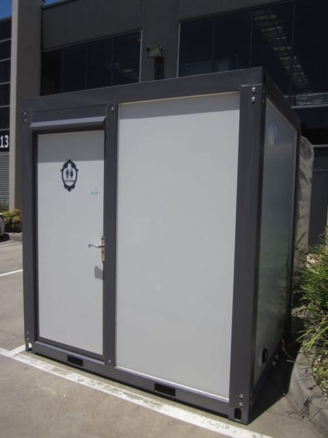 TRANSPORTABLE SHOWER &TOILET EN-SUITE. PORTABLE TOILET BLOCK NEW UNIT ...