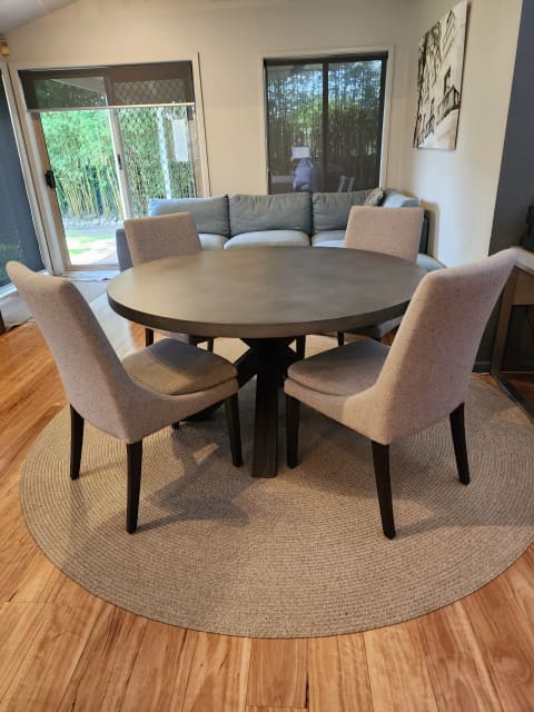 Nick scali deals levanzo dining table