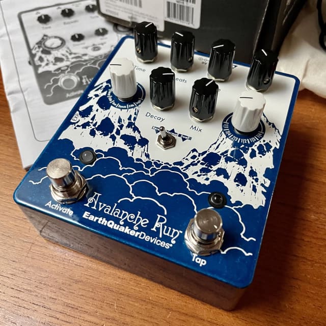 EarthQuaker Devices Avalanche Run V2 Stereo Delay Reverb