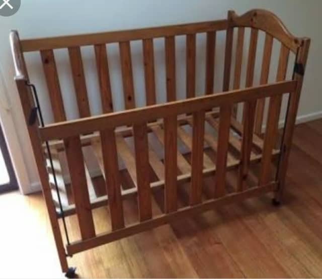 Wooden cot and 2 sets of cot sheets Cots & Bedding Gumtree Australia Eastern Suburbs