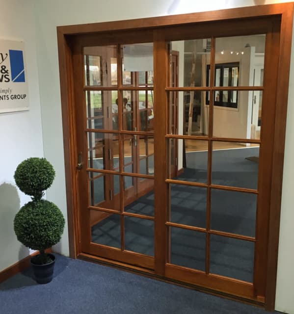 Colonial Cedar Timber 2 Panel Sliding Door w/screen Building